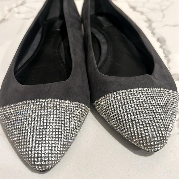 SCHUTZ Women’s Ballet Flats Gemma Pointed Toe with Diamonds Grey Suede NEW 8 - Picture 2 of 14